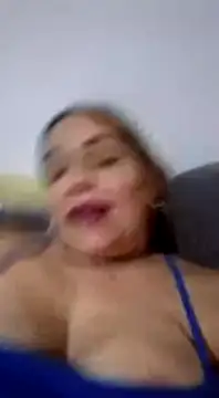 Snapshot of MirandaSoto chatting on 25, 1, 2025 MirandaSoto online show from 25, 1, 2025