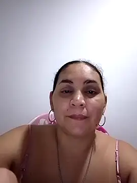 Snapshot of MirandaSoto chatting on 31, 1, 2025 MirandaSoto online show from 31, 1, 2025
