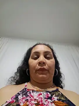 Snapshot of MirandaSoto chatting on 26, 11, 2025 MirandaSoto online show from 26, 11, 2025