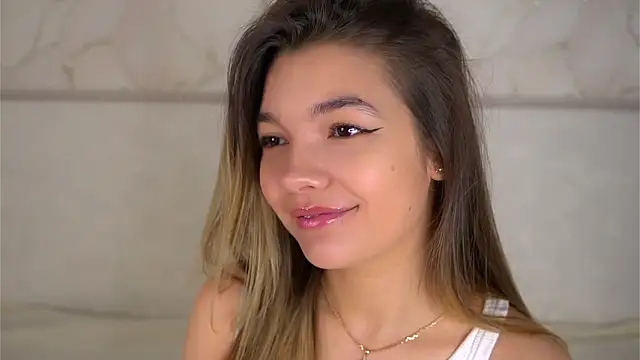 VeronaAppleberry online show from 1, 2, 2026