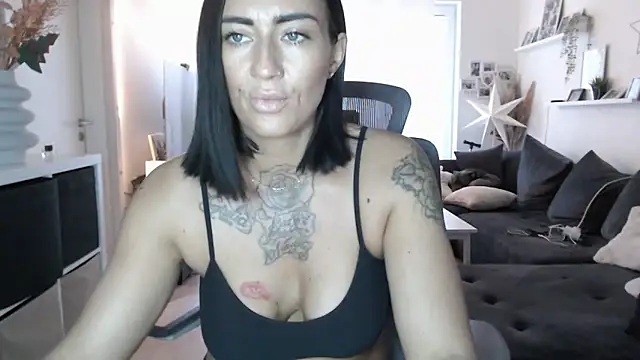 IntiMia online show from 19, 1, 2026