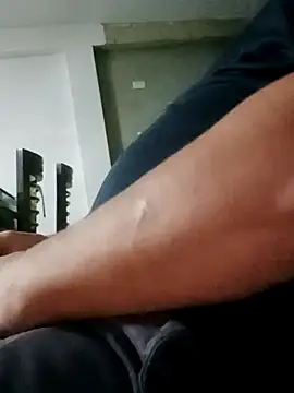 Snapshot of luchoarr chatting on 18, 10, 2025 luchoarr online show from 18, 10, 2025