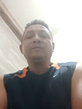 Snapshot of luchoarr chatting on 2, 11, 2025 luchoarr online show from 2, 11, 2025