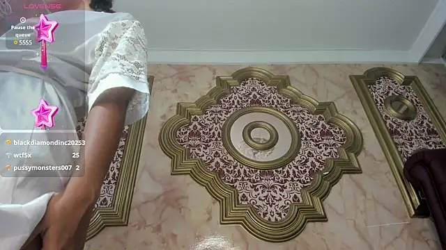 Snapshot of sheyla_sweet18 chatting on 28, 2, 2025 sheyla sweet18 online show from 28, 2, 2025