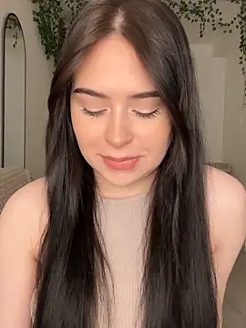  SweetCandyy online show from 4, 3, 2026