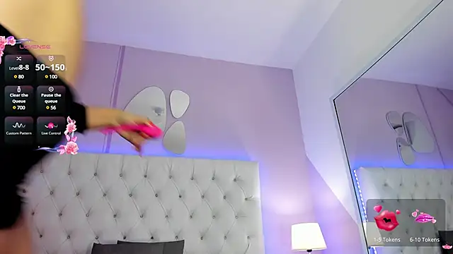 Nicol Betancur online show from 12, 1, 2025