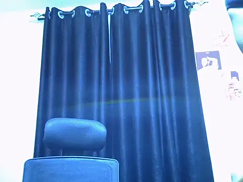 Snapshot of Horny-slut_ chatting on 24, 6, 2026 Horny-slut online show from 24, 6, 2026