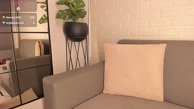 karina gomez 18 online show from 1, 3, 2025