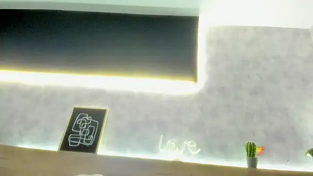 Snapshot of karina_gomez_18 chatting on 20, 2, 2026 karina gomez 18 online show from 20, 2, 2026