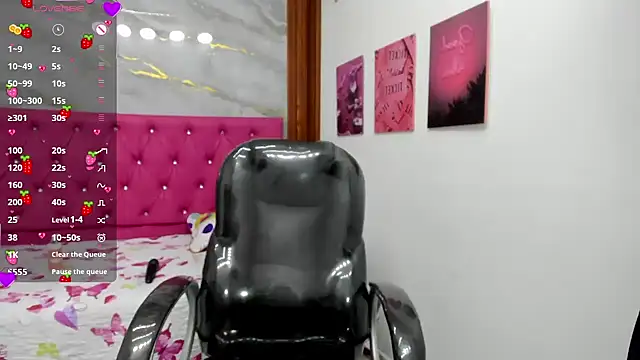 Helen russo online show from 10, 4, 2026