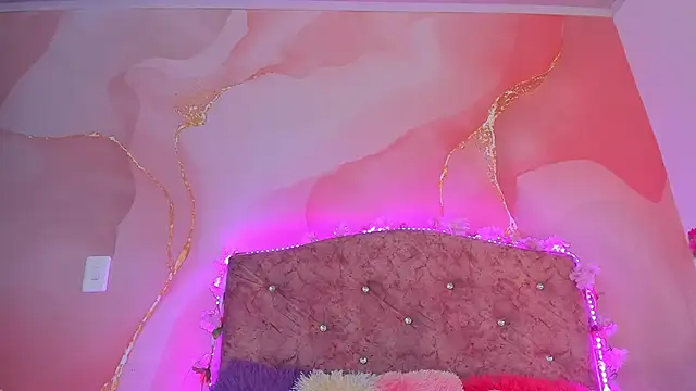 Snapshot of Bella__sweet chatting on 14, 1, 2025 Bella sweet online show from 14, 1, 2025