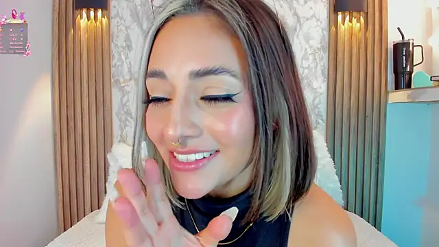 Nanda Vixen online show from 20, 3, 2025