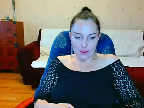 Alice3694 online show from 18, 3, 2026