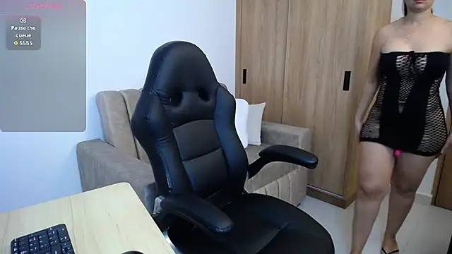 karoll marquez online show from 24, 3, 2026