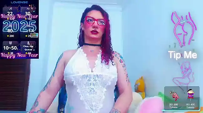 Skarleth77 online show from 29, 1, 2025
