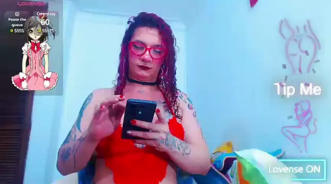 Skarleth77 online show from 30, 1, 2025