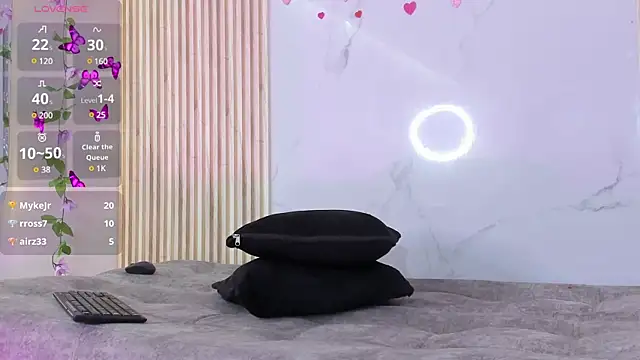 Snapshot of Aria_montgomeri chatting on 25, 2, 2025 Aria montgomeri online show from 25, 2, 2025