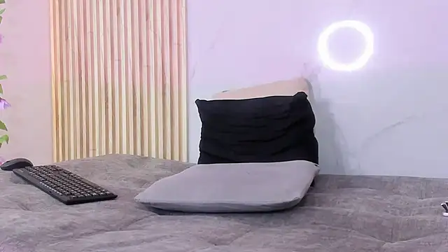 Snapshot of Aria_montgomeri chatting on 22, 3, 2025 Aria montgomeri online show from 22, 3, 2025