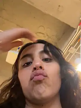 Snapshot of Katee_Jones chatting on 4, 2, 2025 Katee Jones online show from 4, 2, 2025