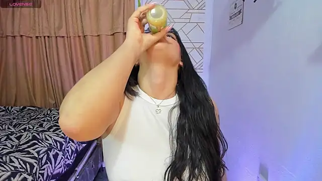  laina  online show from 15, 3, 2025