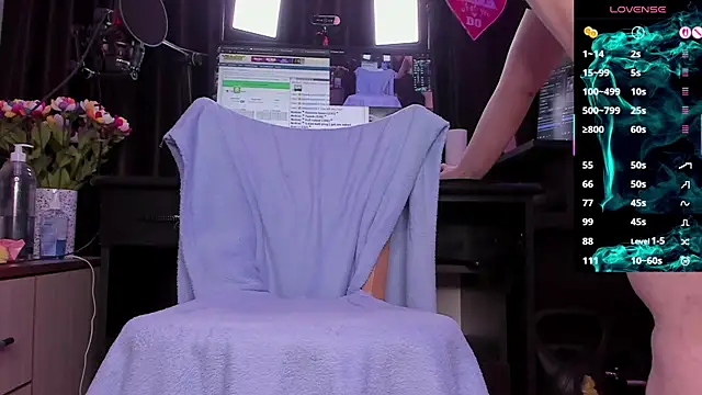 Raissa sky26 online show from 15, 4, 2026