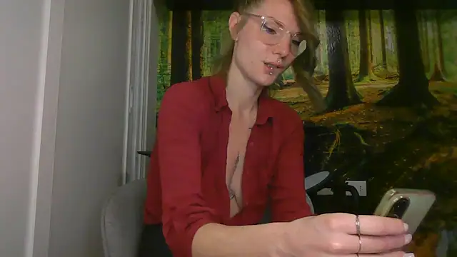 Feli blue online show from 22, 10, 2025