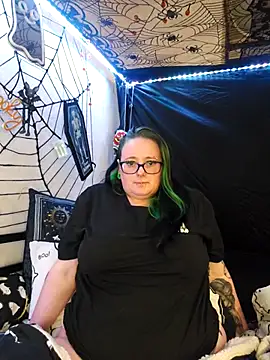 Bunny Cummings online show from 30, 11, 2025