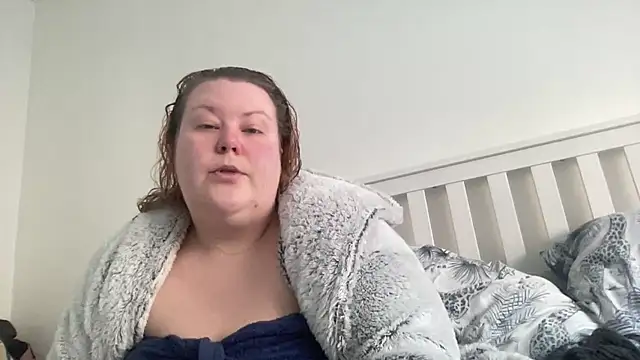 Busty-BBW-Emilie online show from 9, 3, 2025