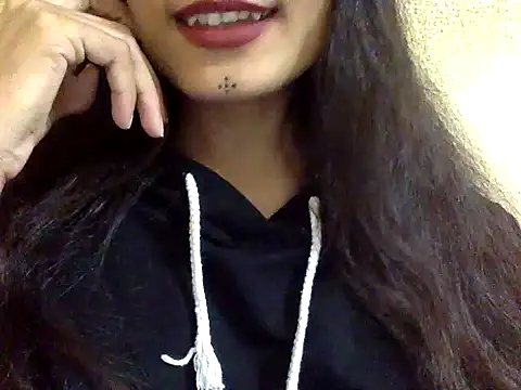 Snapshot of krati74 chatting on 6, 2, 2025 krati74 online show from 6, 2, 2025