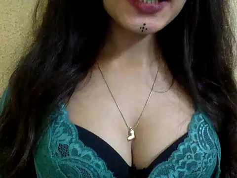 Snapshot of krati74 chatting on 9, 2, 2025 krati74 online show from 9, 2, 2025