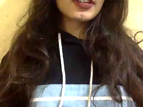 Snapshot of krati74 chatting on 12, 2, 2025 krati74 online show from 12, 2, 2025