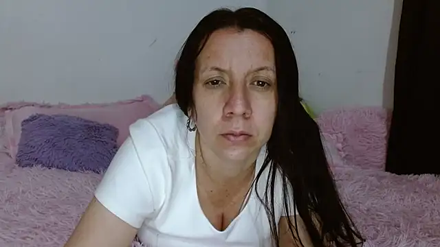 milfevha online show from 10, 12, 2024