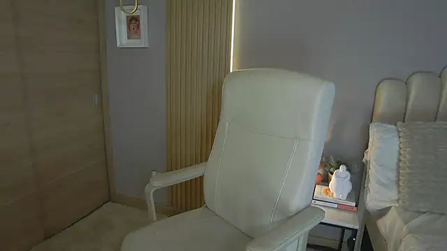 Alessia-miller  online show from 16, 3, 2025