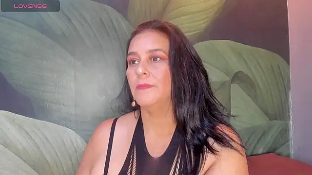 Sharllot bbw online show from 20, 3, 2025