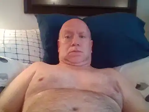 Snapshot of FLSexyGuy chatting on 17, 1, 2025 FLSexyGuy online show from 17, 1, 2025
