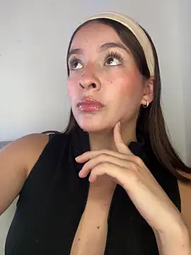 Snapshot of Cora_sarah chatting on 30, 9, 2025 Cora sarah online show from 30, 9, 2025