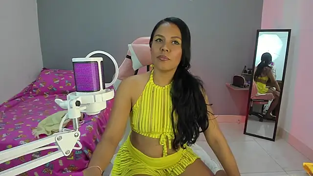 nicol jone1 online show from 23, 1, 2025