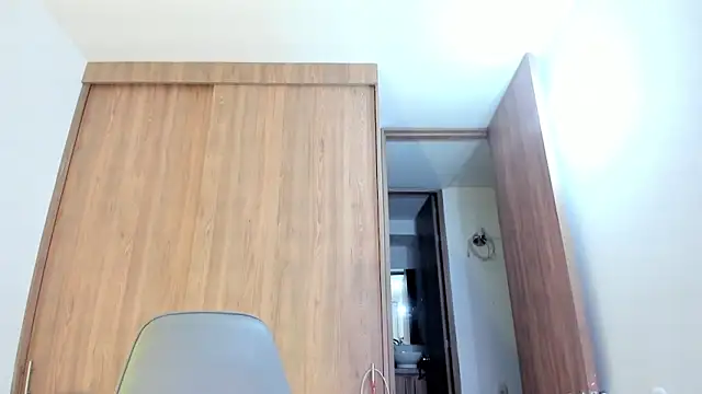 Isa squirt1 online show from 14, 3, 2026