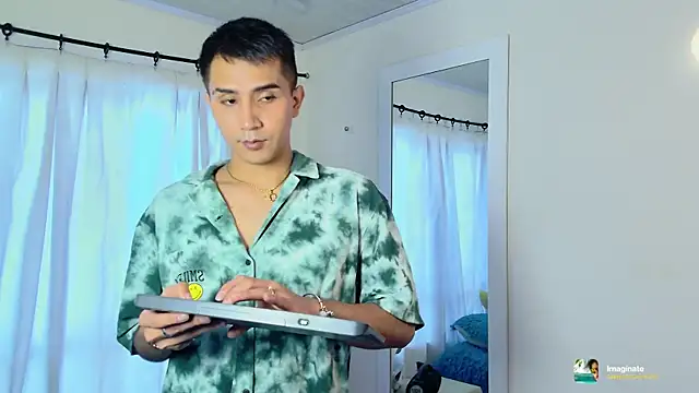 Chris Maddox online show from 6, 11, 2025