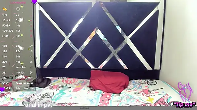 Eva Goddes online show from 14, 3, 2025