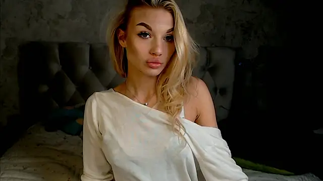 Ella Milla online show from 29, 3, 2026