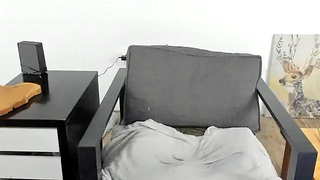 MendiPetite online show from 18, 2, 2025