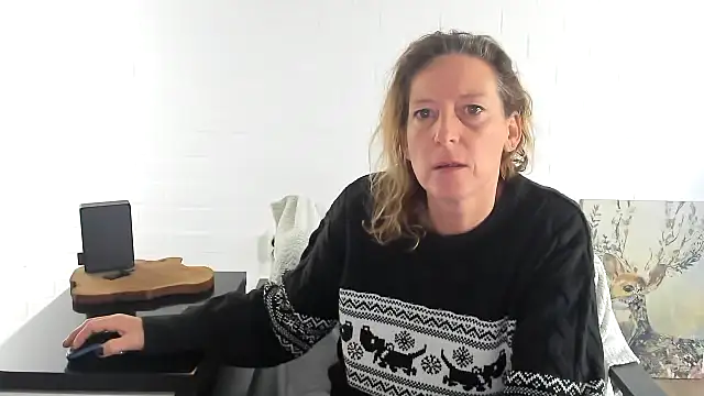 MendiPetite online show from 14, 1, 2026