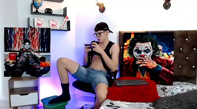 flowers18 online show from 25, 2, 2025