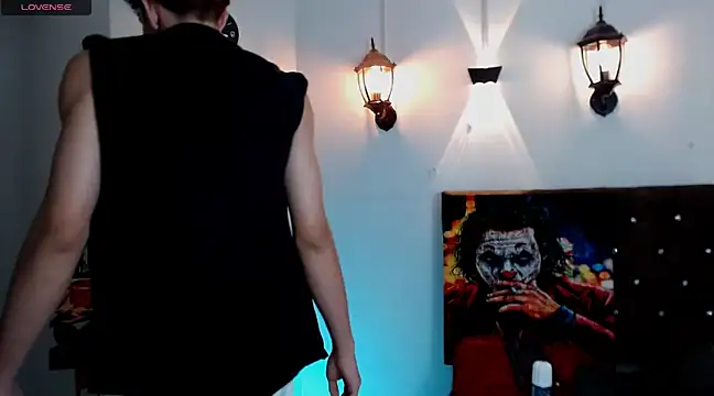 flowers18 online show from 5, 3, 2025