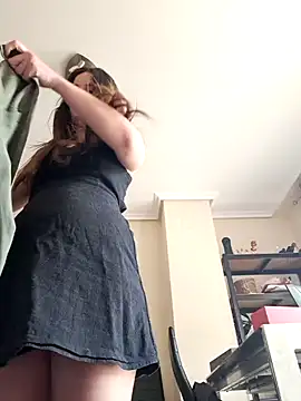 RaonXO online show from 6, 2, 2025