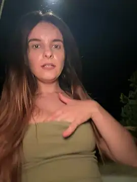 Snapshot of RaonXO chatting on 6, 8, 2026 RaonXO online show from 6, 8, 2026