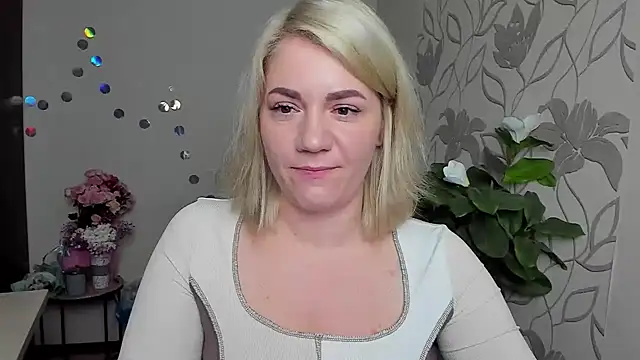 MariaSttone online show from 1, 12, 2025