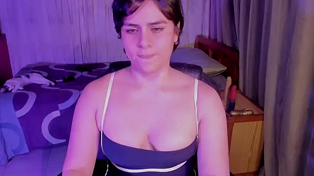 Snapshot of isabelacooperr chatting on 15, 5, 2026 isabelacooperr online show from 15, 5, 2026