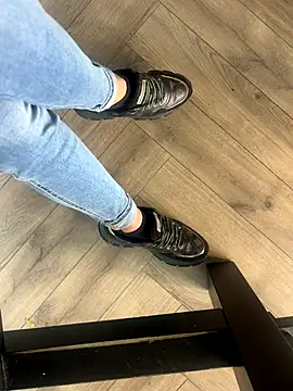 FeetVibe online show from 13, 10, 2025